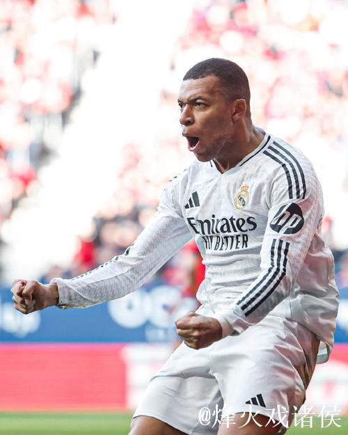 巴萨2-0奥萨苏纳,天才中场登顶西甲第1,年度百球力压皇马 巴萨2-0奥萨苏纳,天才中场登顶西甲第1,年度百球力压皇马